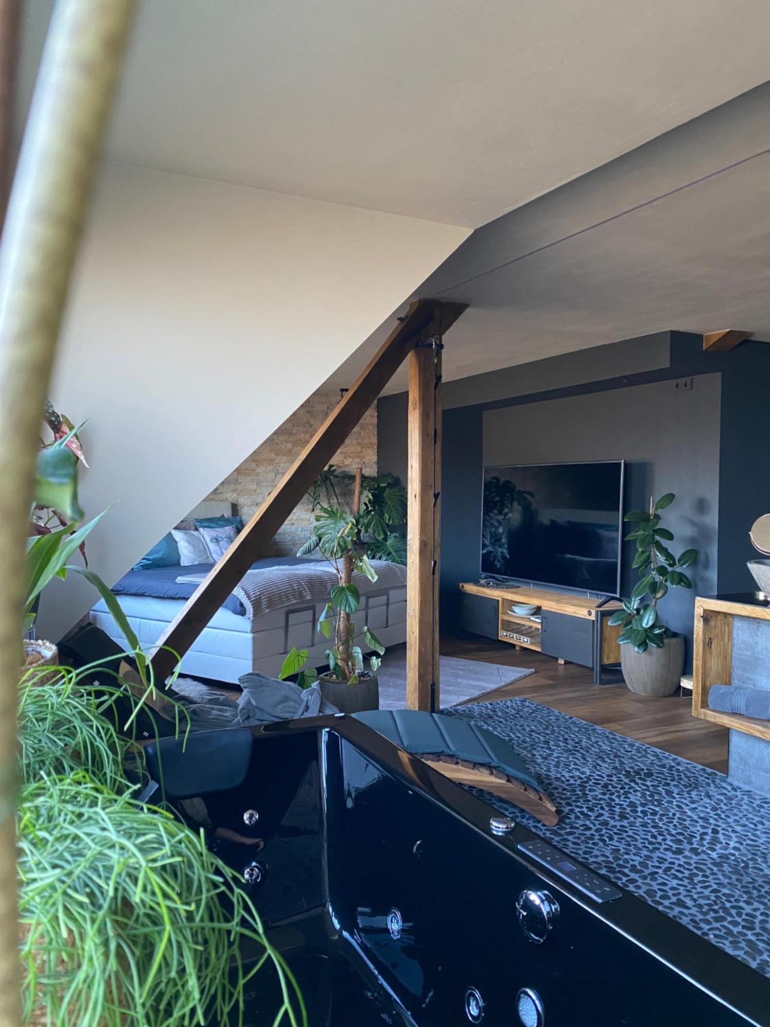 Private Wellness Suiten Mit Whirlpool Essen Zewnętrze zdjęcie